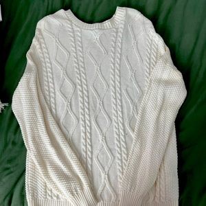 Hollister XS cable sweater